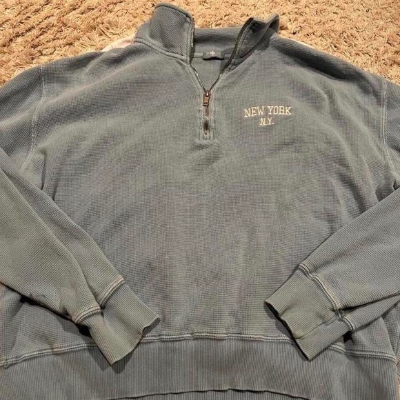 Brandy Melville Sweaters - Vintage Brandy Melville Quarter Zip Sweatshirt